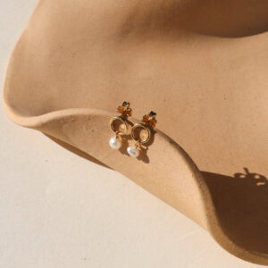 Pearl Studs